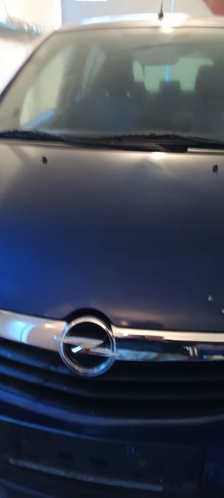 Opel Agila B 1.0 2009 benzina fără numere roșii scoase stare foarte bu