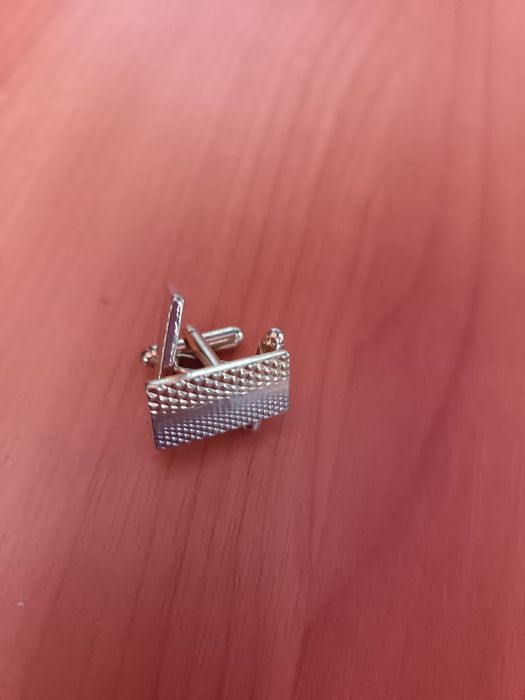 2 Продам запонки