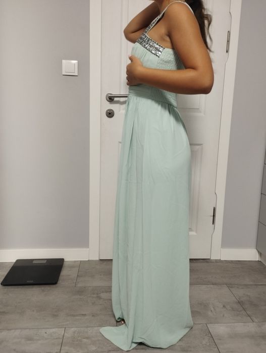 Официална рокля за повод