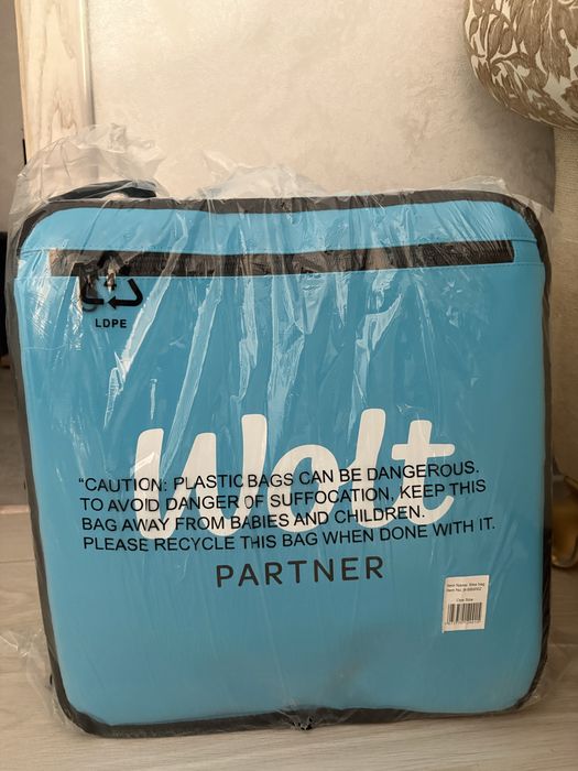 Новая термосумка WOLT для доставки