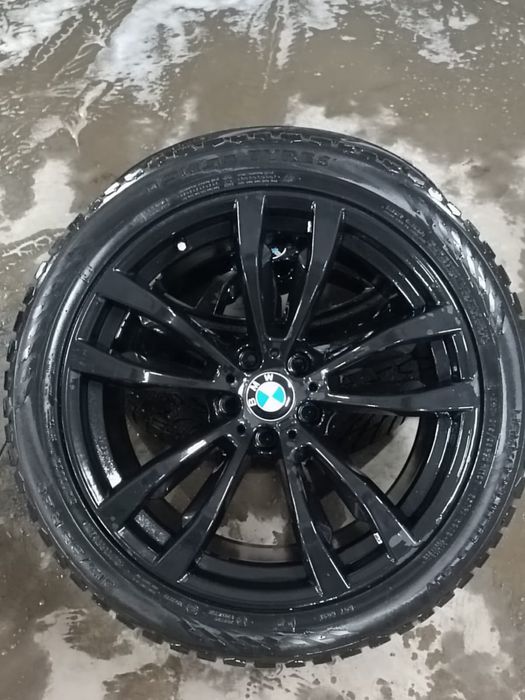 Продам резину с дисками