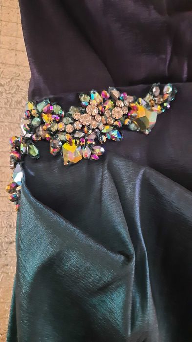 Бална рокля с камъни