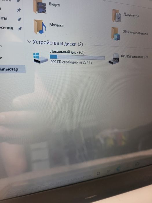 Продам шустрый ноутбук Asus core i3