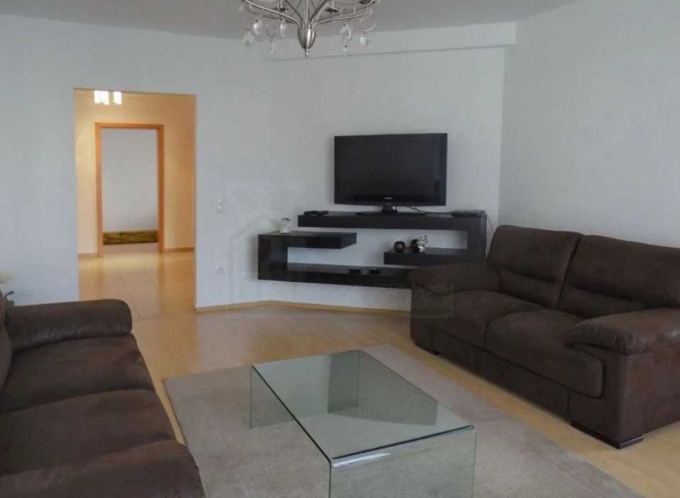 Дава се под наем Двустаен апартамент в Пловдив, Западен - 65 кв.м за 300.9 € - Снимка #2