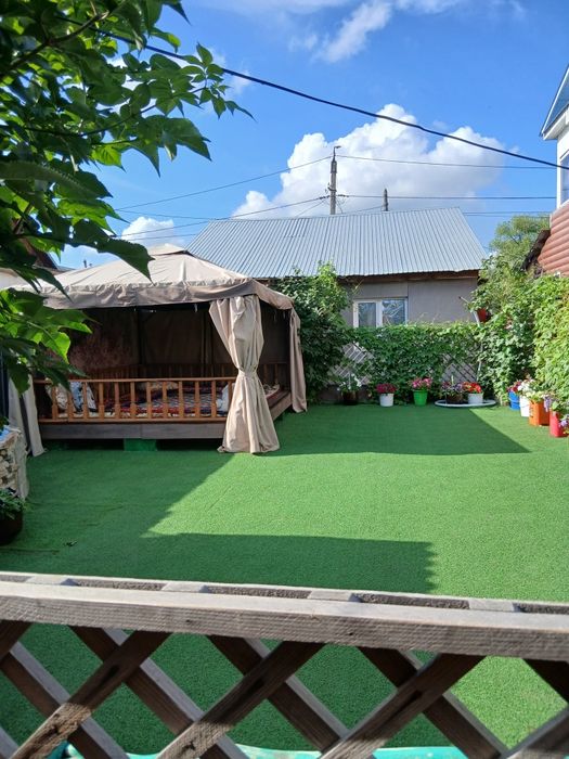 Сдам коттедж посуточно