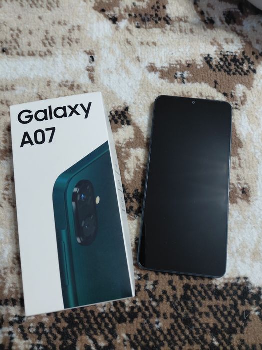 Телефон новый продам