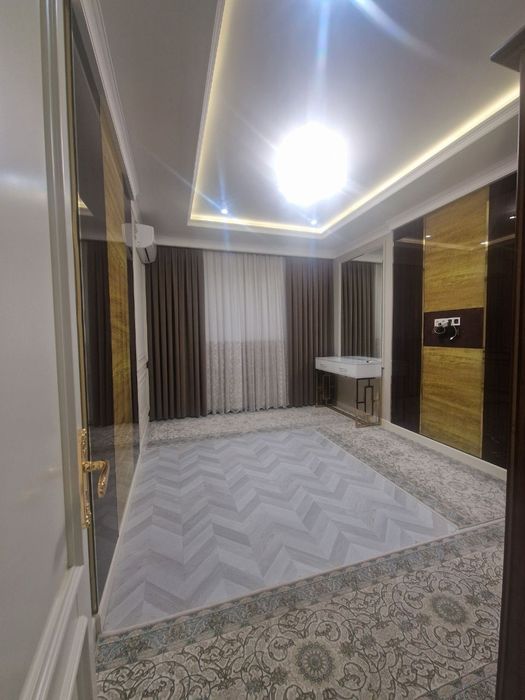 Срочно продаётся 4 ком Новостройка Чилонзор Ц квартал