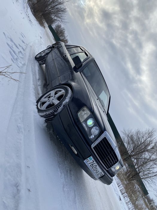 Мерс 124 в зорошем состояние