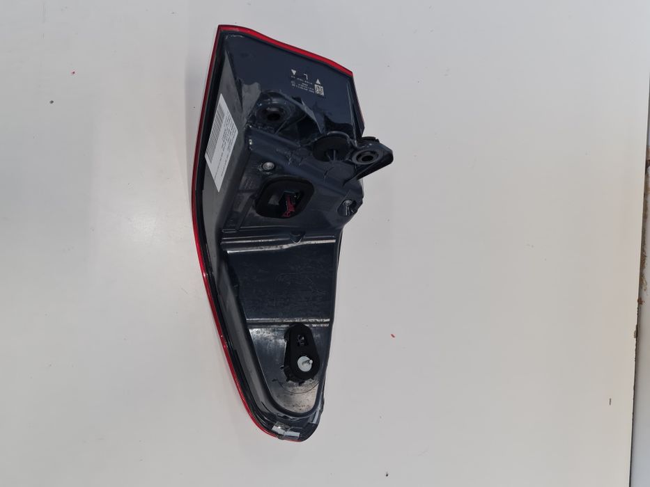 Stop stanga spate BMW Seria 5 G30 F90 /cod-63217376 /an-2017-2021 OEM