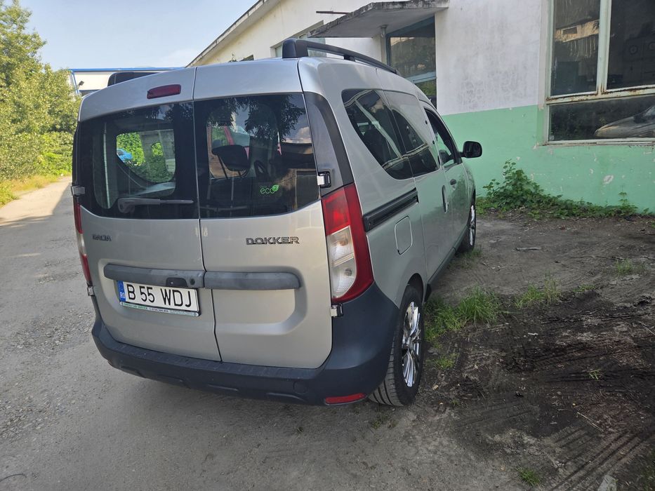 Vând Dacia Dokker