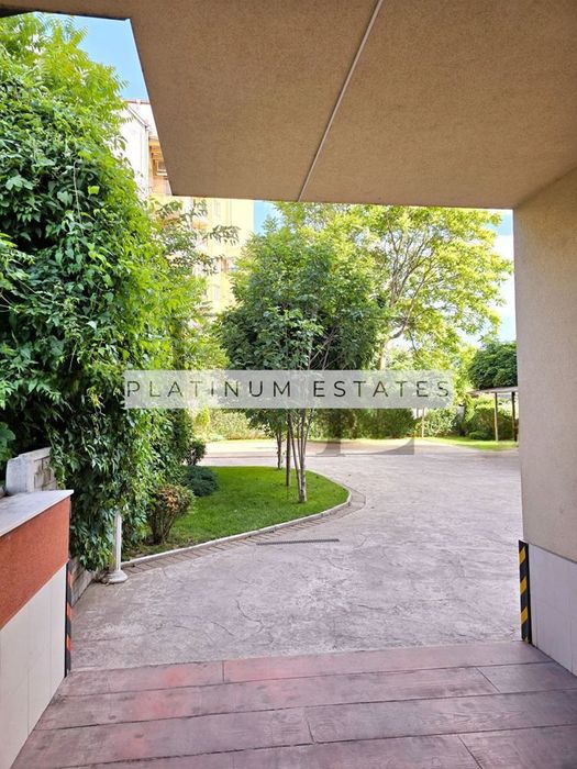 Дава се под наем Двустаен апартамент в София, Триъгълника - 65 кв.м за 612 € - Снимка #8