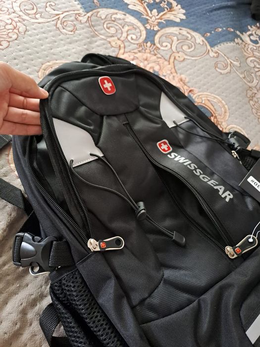 Продам школьные рюкзаки