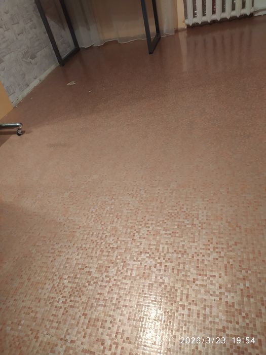 Отдам линолеум, бу