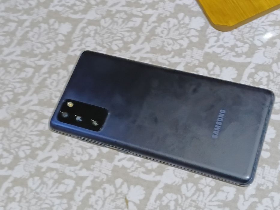 Samsung s20fe 128GB