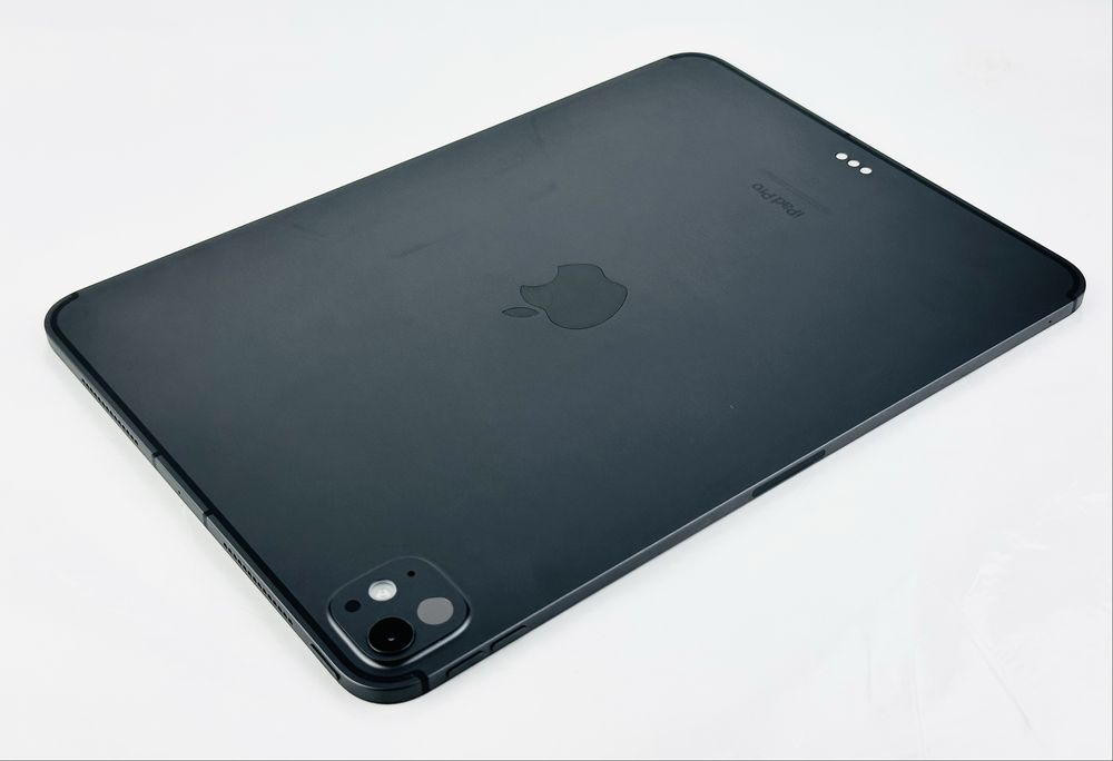 НОВ! Apple iPad Pro 11" 2024 M4 Cellular 256GB Space Gray Гаранция