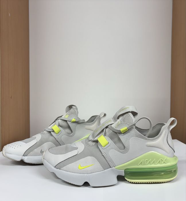 Sneakers femei Nike Air Max Infinity