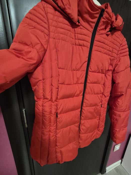 Дамско яке Lee Cooper, размер ХЛ, цвят наситено оранжево, към червено.