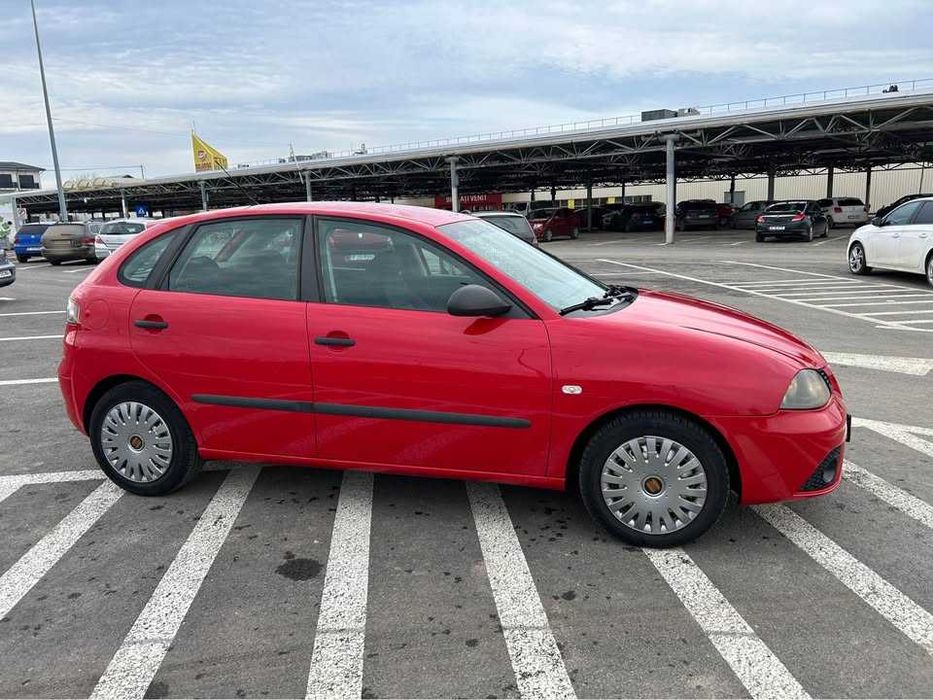 Seat Ibiza 1.2 12V benzina 2009 / 6500 Lei Negociabil
