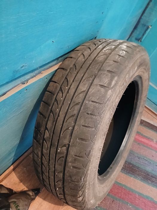 Продам резина r15