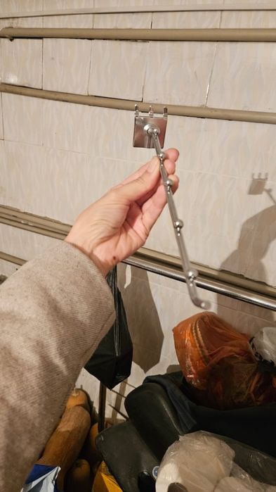 Крючки кронштейна