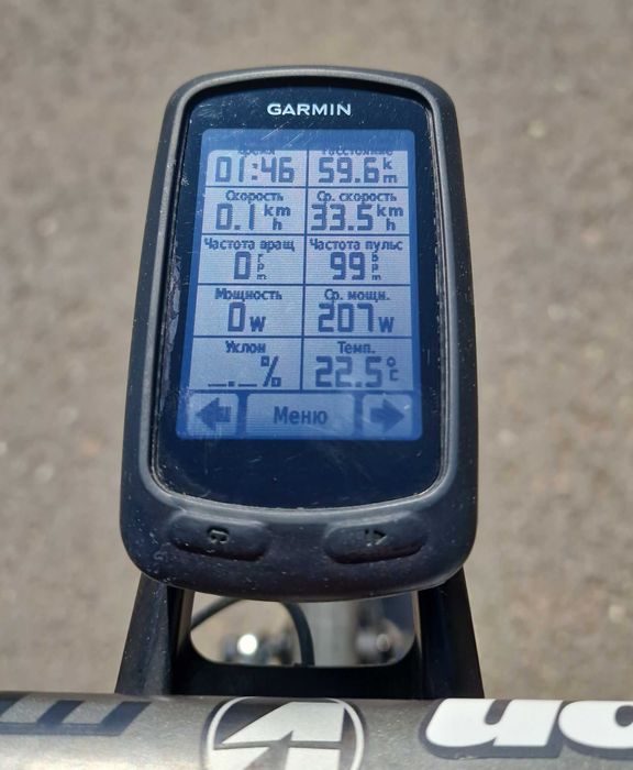Велокомпьютер Garmin Edge 800.