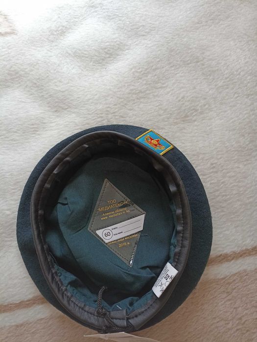 Берет военный, галстуки