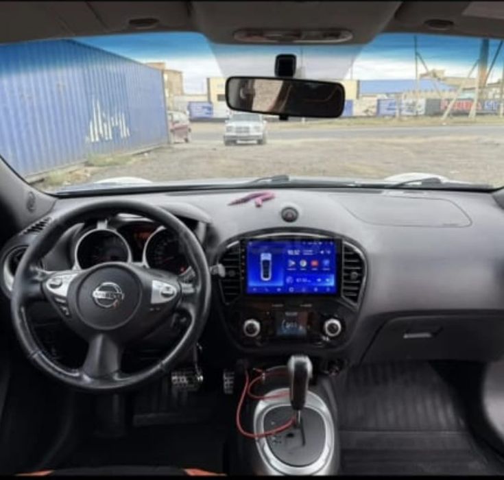 Nissan Juke 2012 г Продам