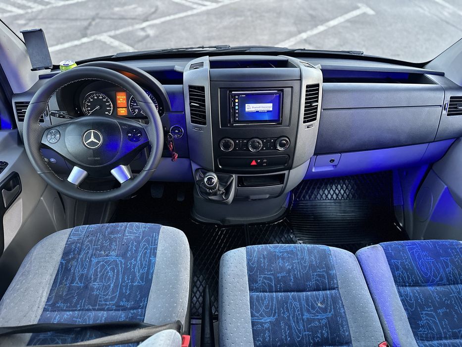 Mercedes-Benz Sprinter 319 Bluetec, Motor 3.0 190CP / 9 Lcuri M1 Extra long Dublu Clima, Full Led, Jante, Rezervor 260, 319,318,519,316,313,516,518