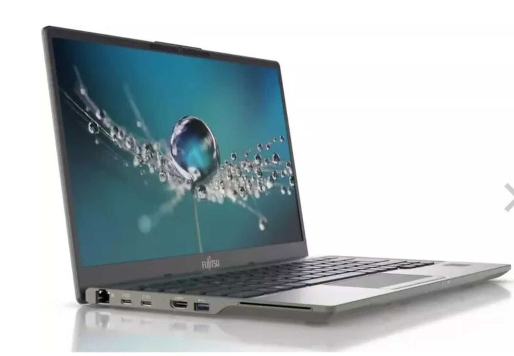 Fujitsu U7411 Ultrabook I5 1145G7 FHD IPS 14 inch 16GB DDR4 256GB NVME PCI-e Intel Iris graphics Refurbished - Made in Japan Win 11 Pro