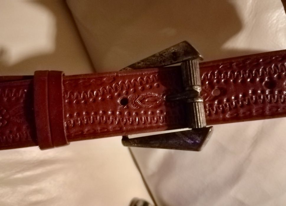 Curele din piele naturală