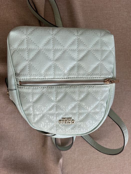 Кожени чанти/original Guess /Liu Jo//ЗмийскаКожа/Guess LUXE/Adidas/