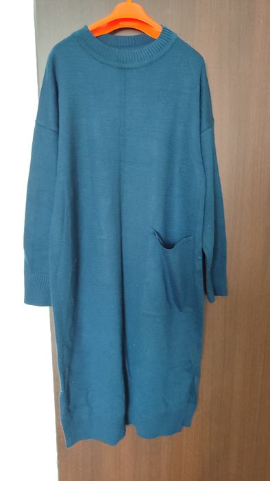 Продам платья 46-48 размера