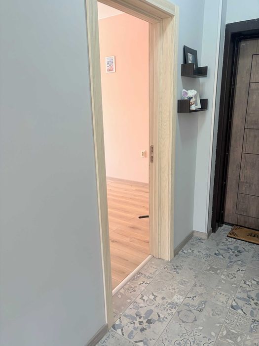 Тристаен апартамент с отлична локация.