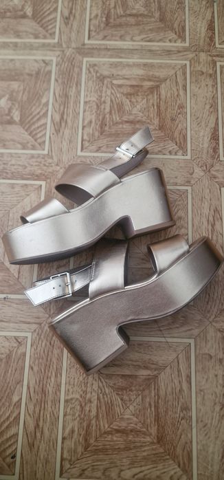 H&M сандали р.37