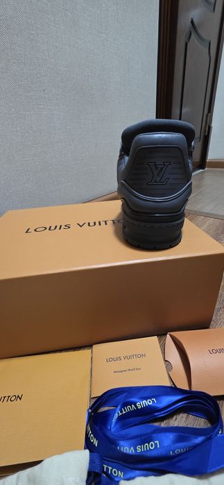 "Louis Vuitton"  красовка Италия оригинал