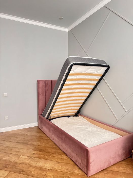 Продам кровати,..