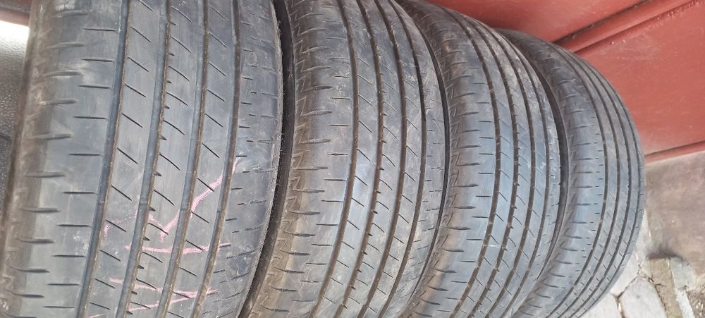 205 50 17 Bridgestone Гуми дот 22 Почти нови