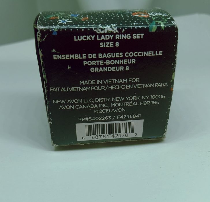 Винтажный набор колечек Avon.