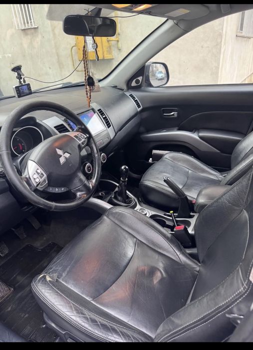 Mitsubishi Outlander 2.2D