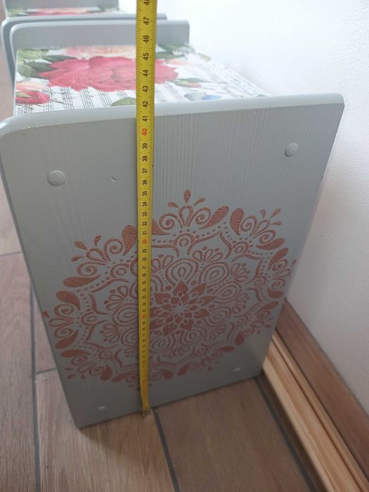 Noptiere mici reconditionate