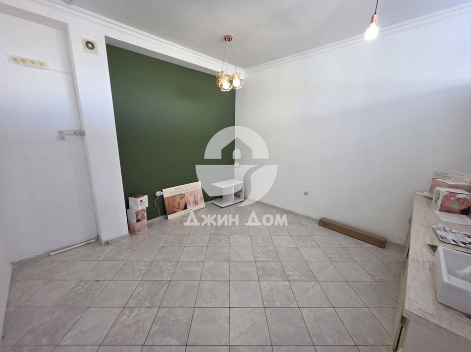 Търговско помещение ПОД НАЕМ в престижния к-с „Перла“, гр. Бургас