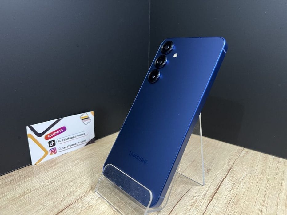 Samsung Galaxy S25 Plus 256Gb Navy Second-Hand Ca nou 3 ani garanție,
