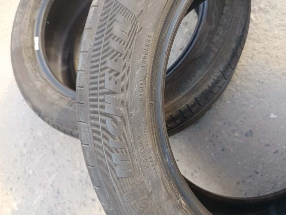 215/55/18 2броя Michelin Primacy4.Гумите са в много добро състояние бе