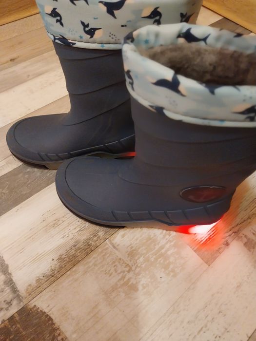 Светещи ботушки 15лв