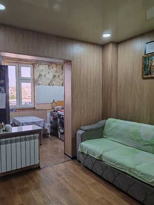 Продаётся  2-ком квартира Авиасозлар-1 (французская планировка) R11