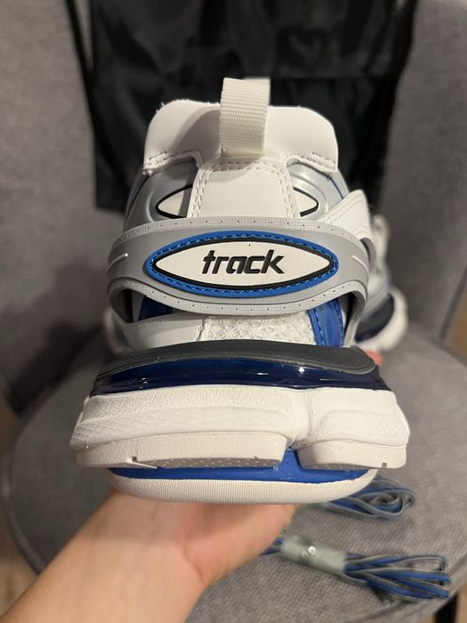 LIMITED Balenciaga Track