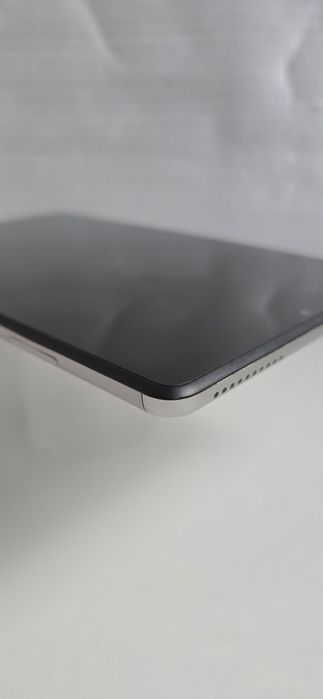 Таблет Lenovo TB-8505X