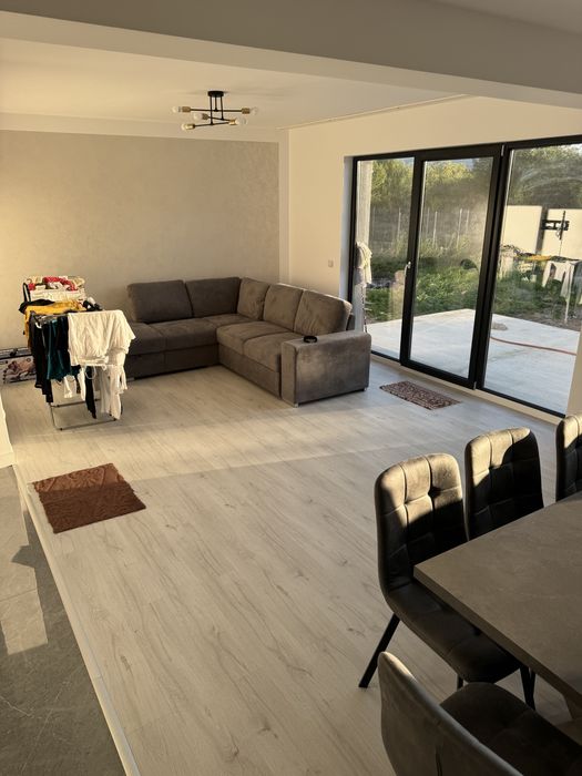 Apartament nou la cheie