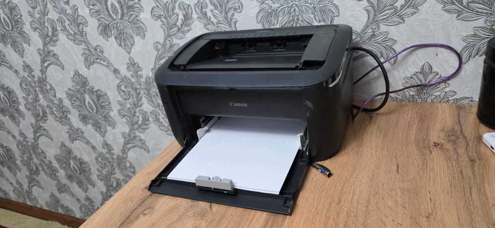 Срочно продам принтера старые но рабочие!!!