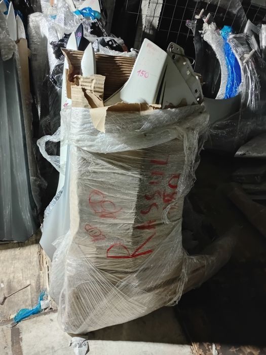 Переднее крыло Toyota Prado 150